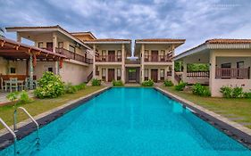 Guru Beach Resort