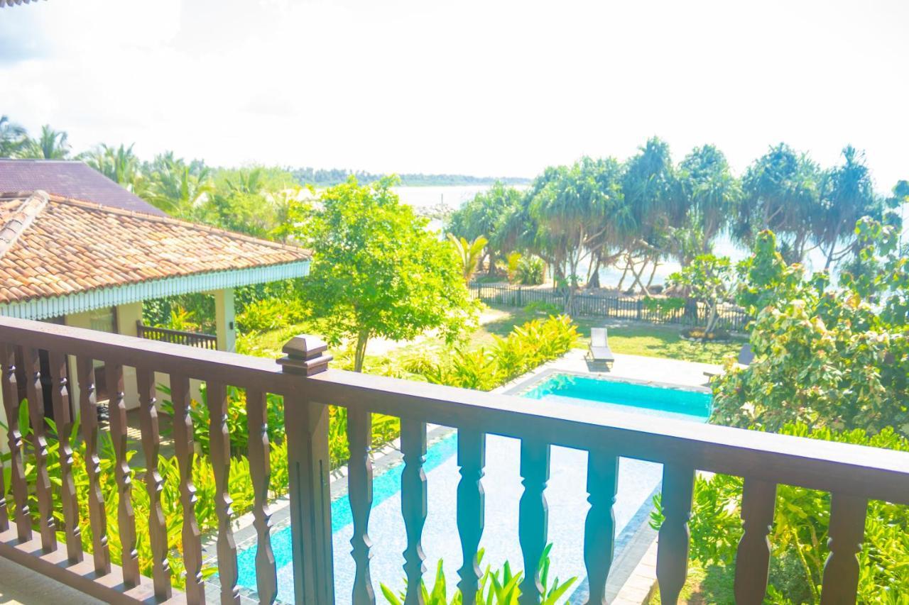 Guru Beach Resort Tangalle Exterior photo