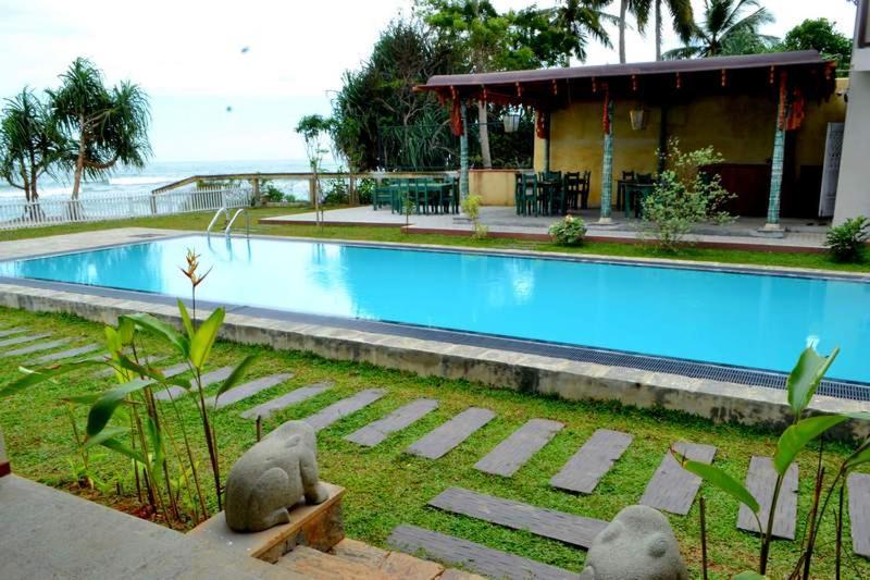 Guru Beach Resort Tangalle Exterior photo