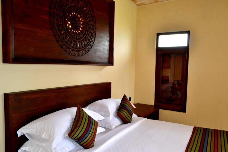 Guru Beach Resort Tangalle Exterior photo