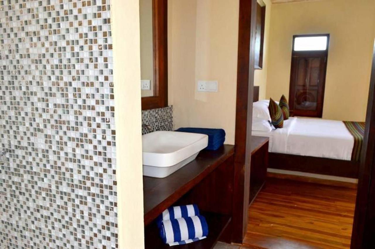 Guru Beach Resort Tangalle Exterior photo